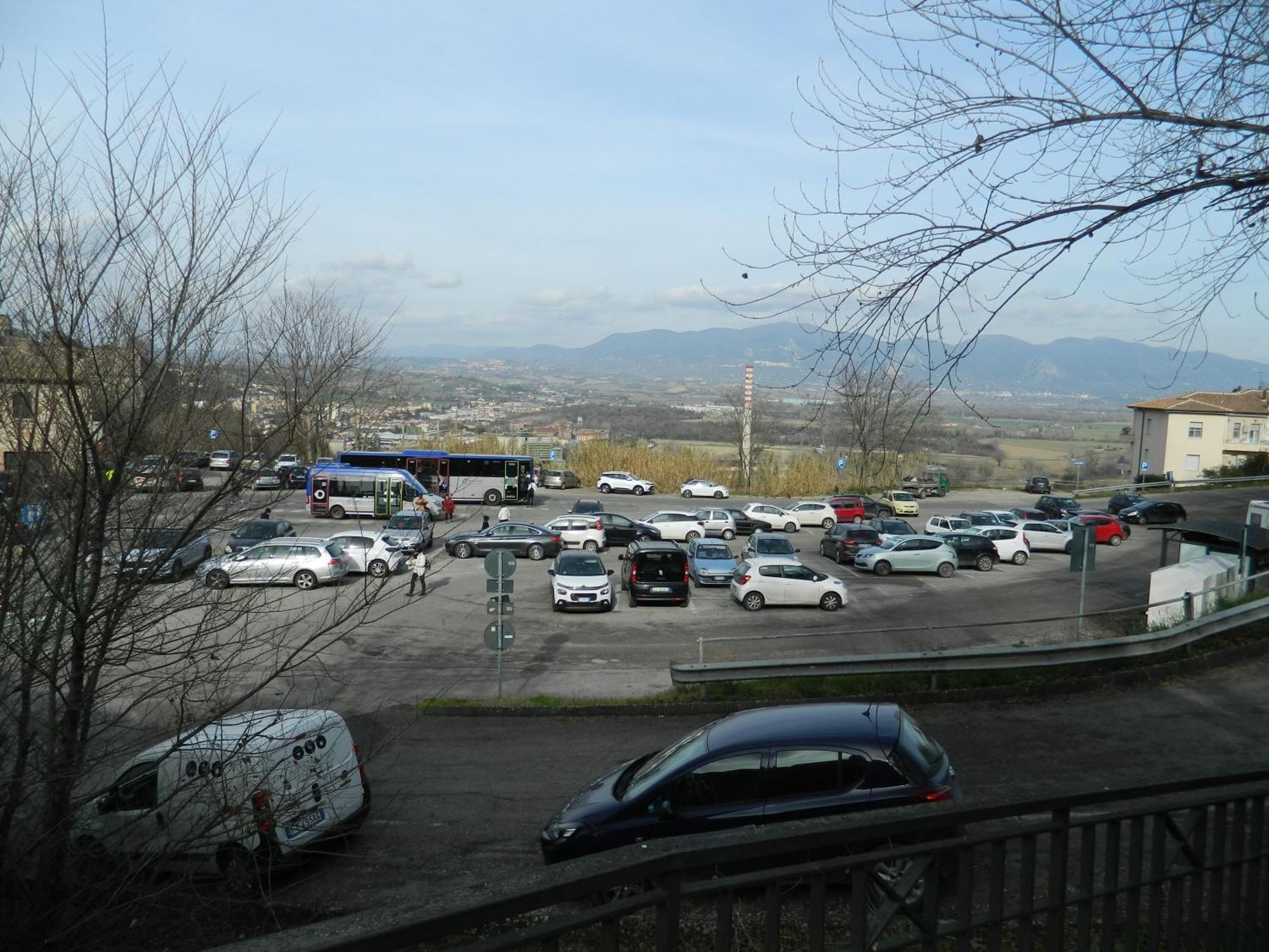 Casa Dell'Oliveto "Parcheggio Gratuito" Apartment Narni Exterior photo