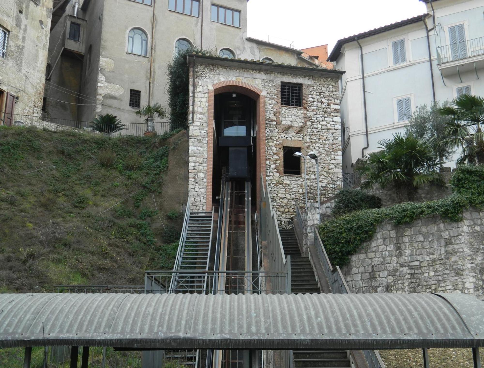 Casa Dell'Oliveto "Parcheggio Gratuito" Apartment Narni Exterior photo