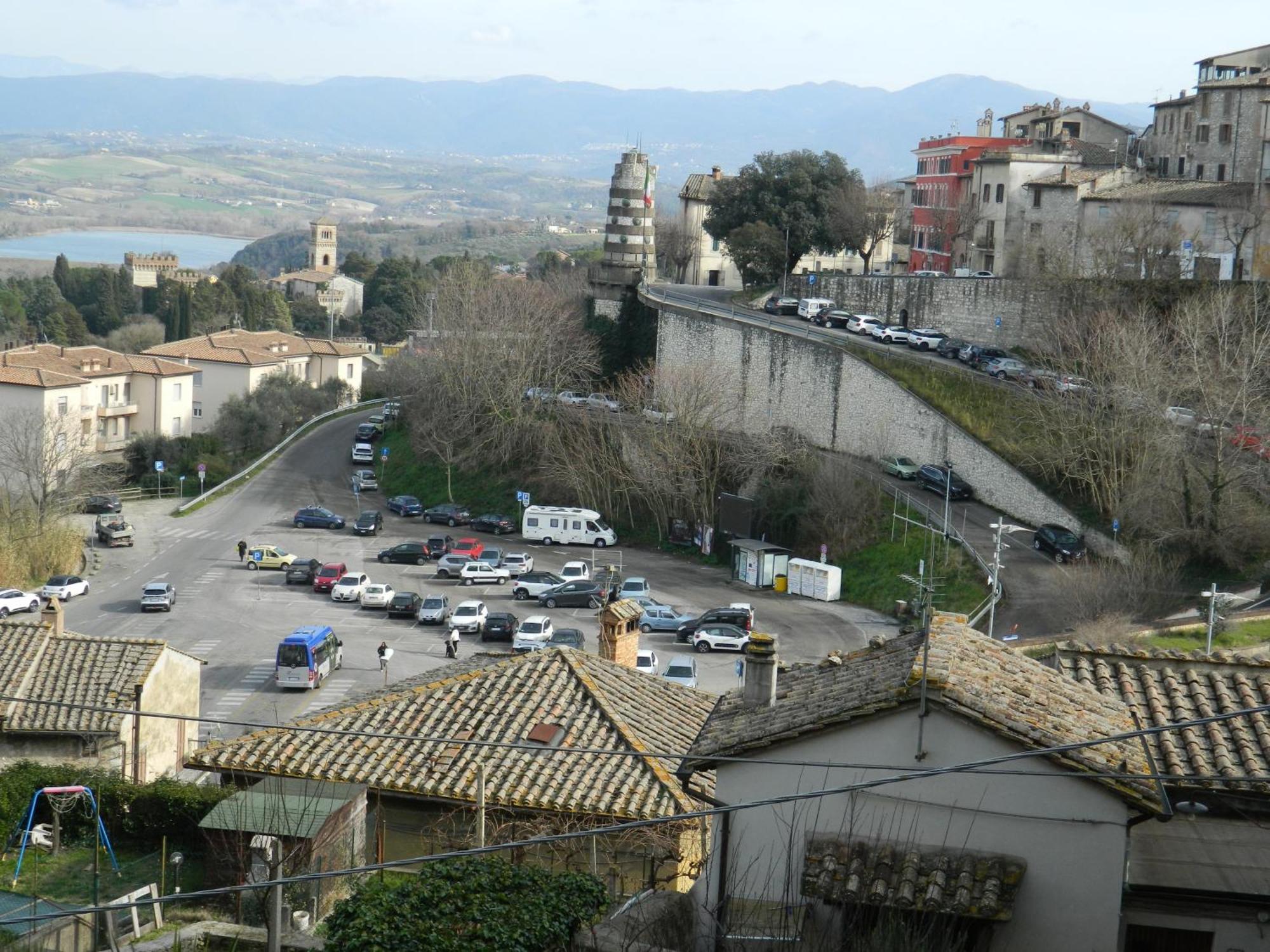 Casa Dell'Oliveto "Parcheggio Gratuito" Apartment Narni Exterior photo